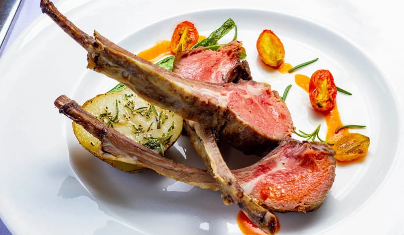 Bequia Beach Hotel - Cuisine 2